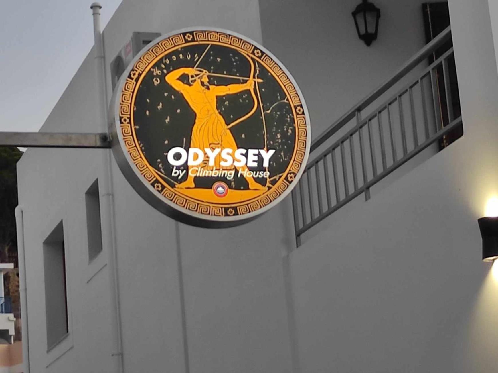 Апартаменты Odyssey By Climbing House Миртеа Экстерьер фото